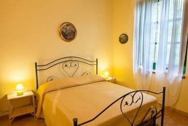 膳宿费 Casale Trainaro