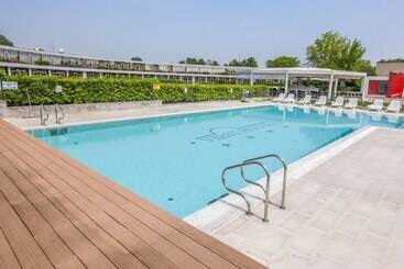 Hotel Camping Vicenza