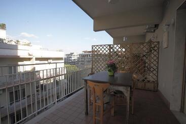 بنسيون Etna Sea House