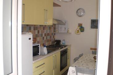 پانسیون Gio  & Gio  Locazione Breve Ad Uso Turistico