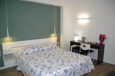 پانسیون Travel House