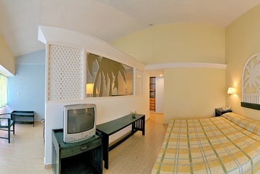 هتل Club Amigo Mayanabo