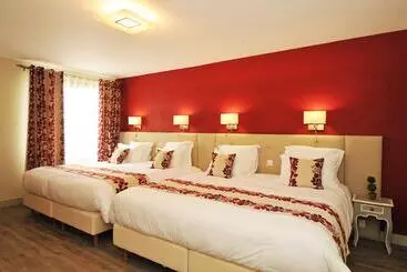 Отель Logis Hostellerie Du Mont Aime