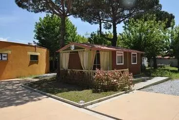 Hotelli Camping Village Versilia Mare