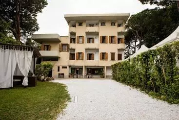 ホテル La Tavernetta Dei Ronchi