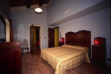 茅舍 Piagge Del Sole