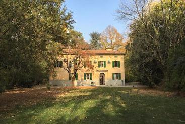 Bed & Breakfast Casa Nora