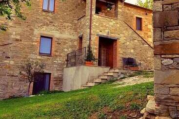 田舎風ホテル Il Quercione