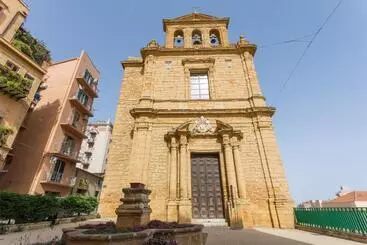 تختخواب و صبحانه Le Maioliche