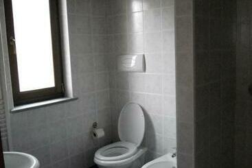 茅舍 Agriturismo Fiore