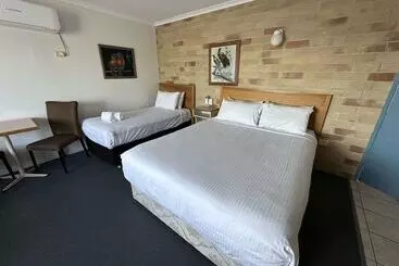 هتل Best Western Ambassador Motor Lodge