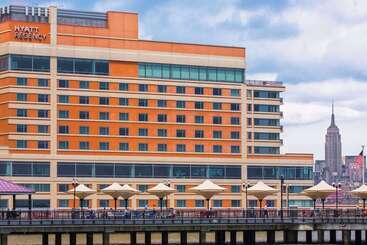 هتل Hyatt Regency Jersey City on the Hudson