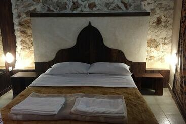 Hotel Camping La Roccia