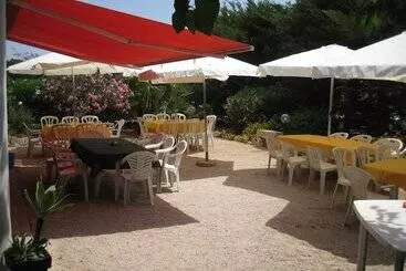 تختخواب و صبحانه L'araucaria
