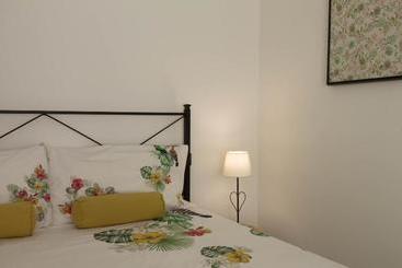 ペンション La Mansarda