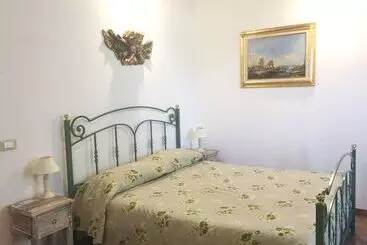 Bed & Breakfast Podere La Pace