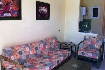 Huoneistohotelli Caleta Garden