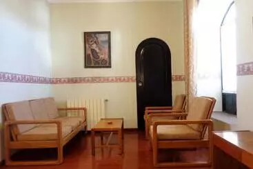 هتل Hostal Colonial Potosi