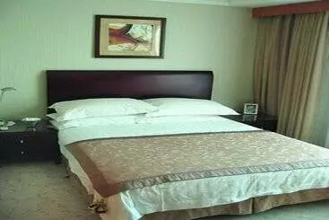 New Harbour Service Apartments