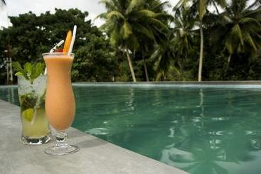 Hotel Athulya Villas