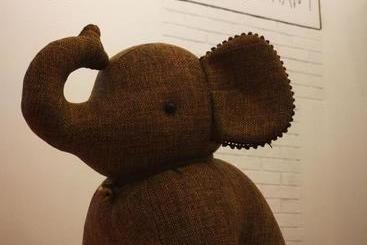 Hotel Lazy Elephant Guesthouse