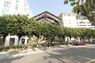 Hotel Profolio Straits Quay