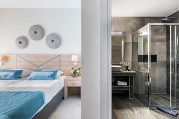 Szálloda Santorini Main Square