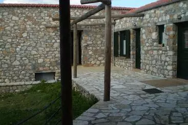 ホテル Arachovitika Kalivia