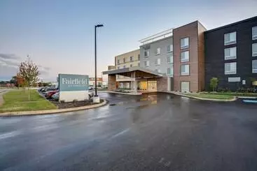 ホテル Fairfield Inn & Suites Bardstown