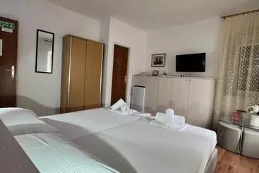 Pensão Residence Bella