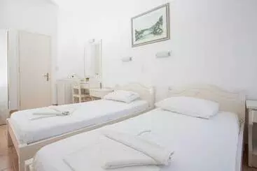 Hotel Louiza
