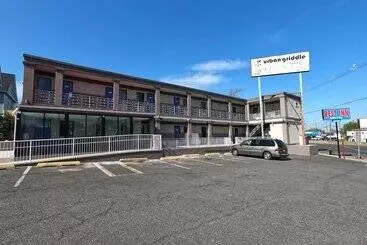 Motelli Rest Inn  Elizabeth