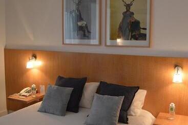 فندق Logis Des Sittelles