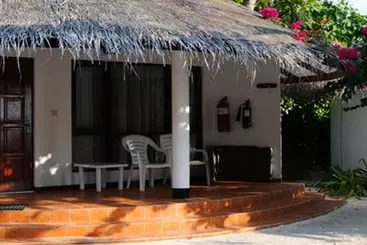 Hotel Velidhu Island