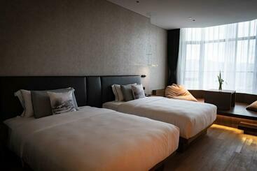 בית מלון כפרי 35