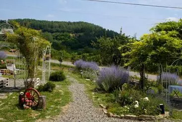 Hotel Tre Colline In Langa