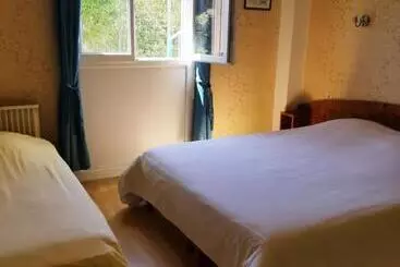 Hotel Home Des Pins Sarl