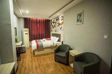 Jun Hotels Linxiang Changan Middle Road