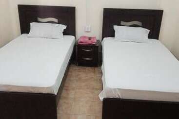 פנסיון Autobahn Guest House