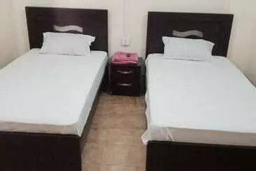 پانسیون Autobahn Guest House