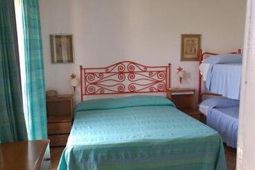 Отель Giardino Degli Ulivi