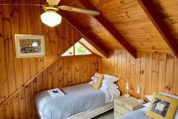 リゾートホテル Ti Tree Village