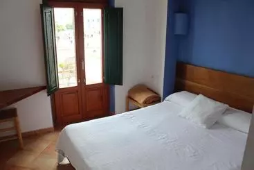 Pensão Hostal Cristina