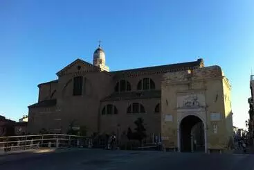 ホテル Albergo Arcobaleno