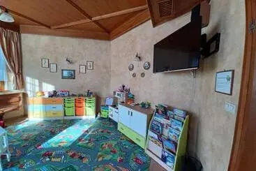 Hotelli Julianin Dvor