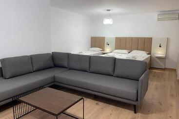 Aparthotel Eval Hotel Sarande