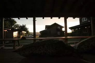 Hotelli Evolution Camp