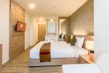 Отель B2 Phrae Boutique & Budget