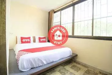 هتل Laluna River House