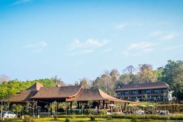 Hotel Phu Chom Mork Resort